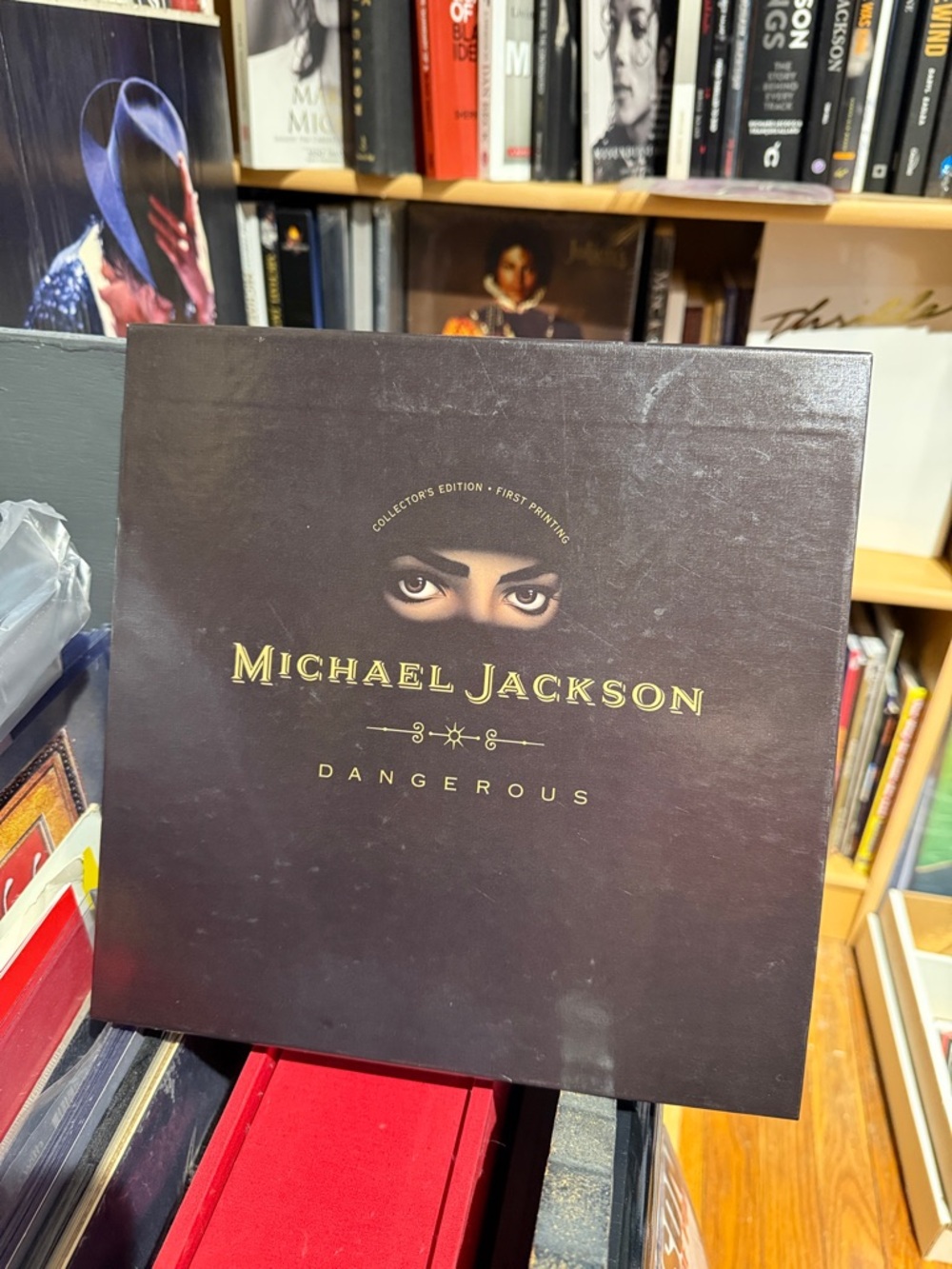Michael Jackson Dangerous Pop-up Collector's Edition First Printing